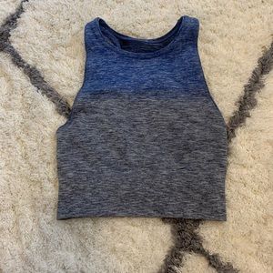 Lululemon sports bra
